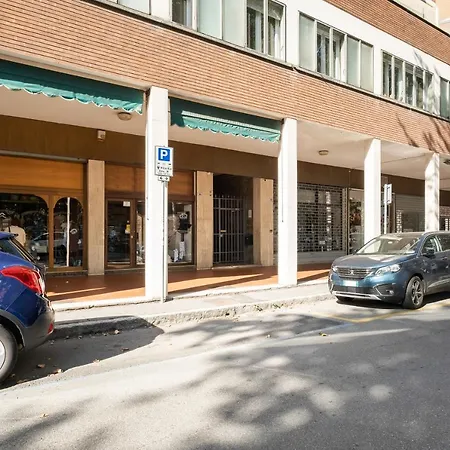 Giardini Margherita Monolocale Con Balcone Apartament